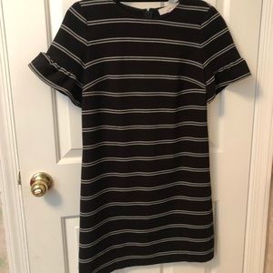 Loft dress with ruffle sleeve